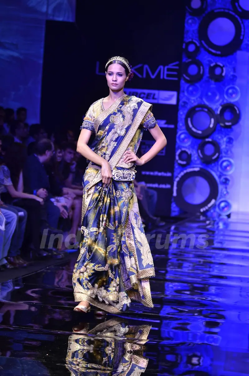 Model display the designer JJ Valaya's collection during the first day of Lakme fashion week winter/festive 2011, in Mumbai. .