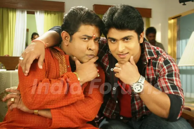 Shoaib Ibrahim with Ashiesh Roy in Sasural Simar Ka