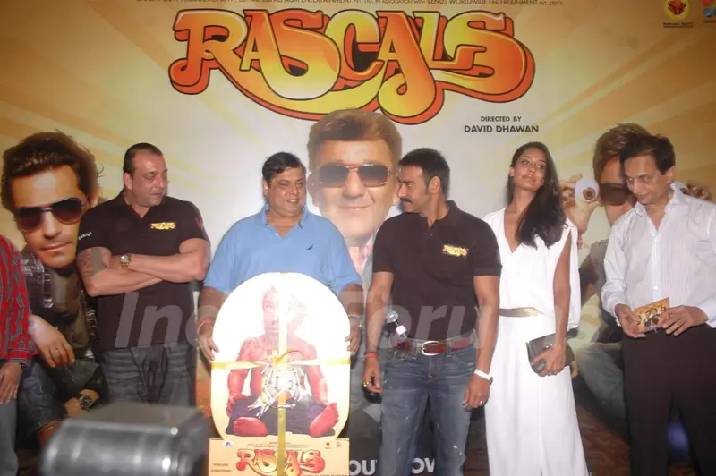 Lisa Haydon, Sanjay Dutt, David Dhawan & Ajay Devgn at the press meet of the film Rascals
