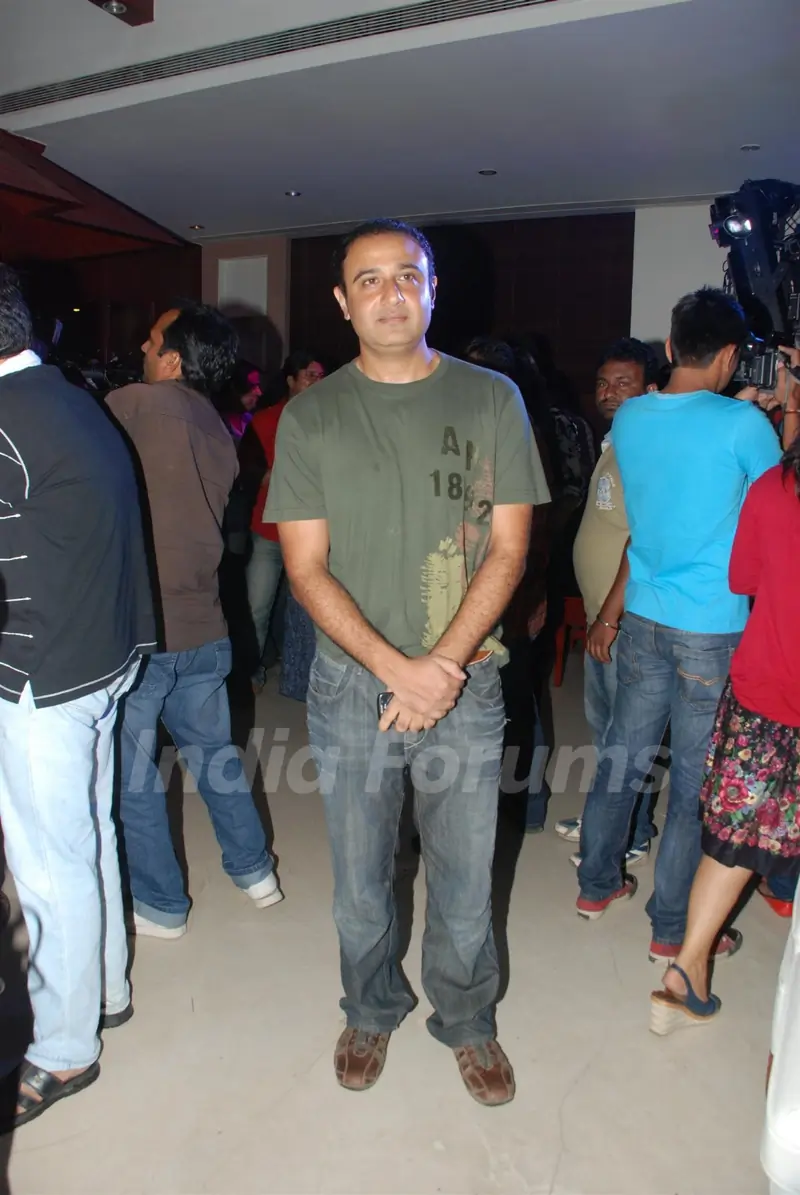 Vivek Mushran in 'Maryaada Lekin Kab Tak' tvshow completion party of 200 episodes -A Rocking Affair