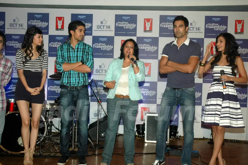 Cast and Crew at Mujhse Fraaandship Karoge music showcase at Yashraj Studios
