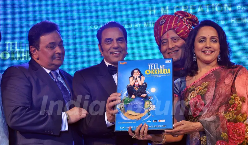 Hema Malini, Dharmendra, Rishi Kapoor and Vinod Khanna launch music of film 'Tell Me O Kkhuda' in Mu