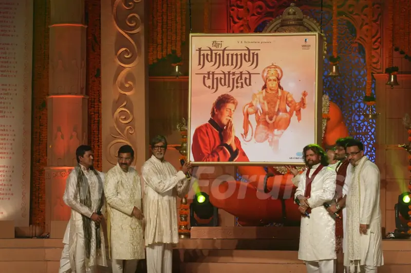 Amitabh, Aadesh and more performs during the launch of album 'Shri Hanuman Chalisa' in Mumbai