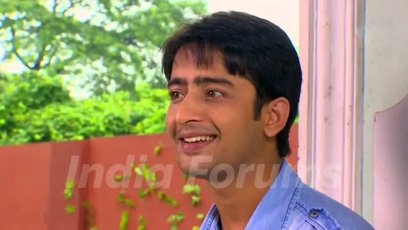 Shaheer Sheikh as Anant in TV Show Navya