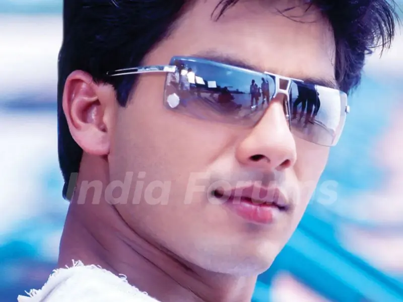 Shahid Kapoor in Milenge Milenge