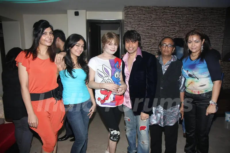 Bobby Darling grace Kapil Sharma's Birthday Bash