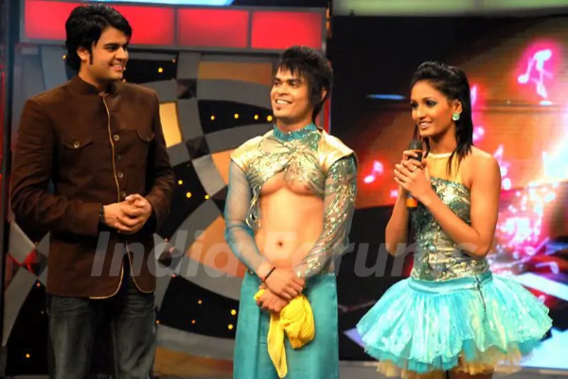 Shakti Mohan with Kunwar Amarjeet Singh in DID 2