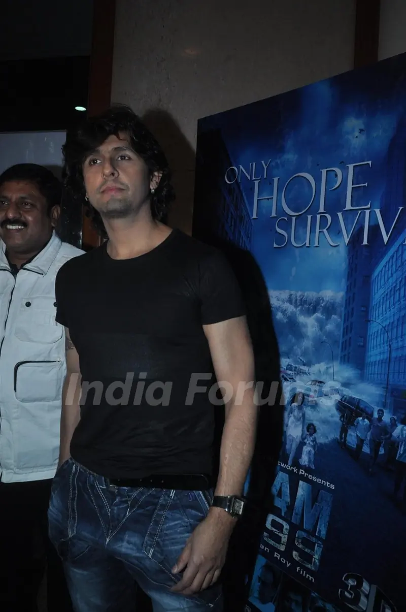 Sonu Niigam at press meet of 3D movie 'Dam 999' in Mumbai