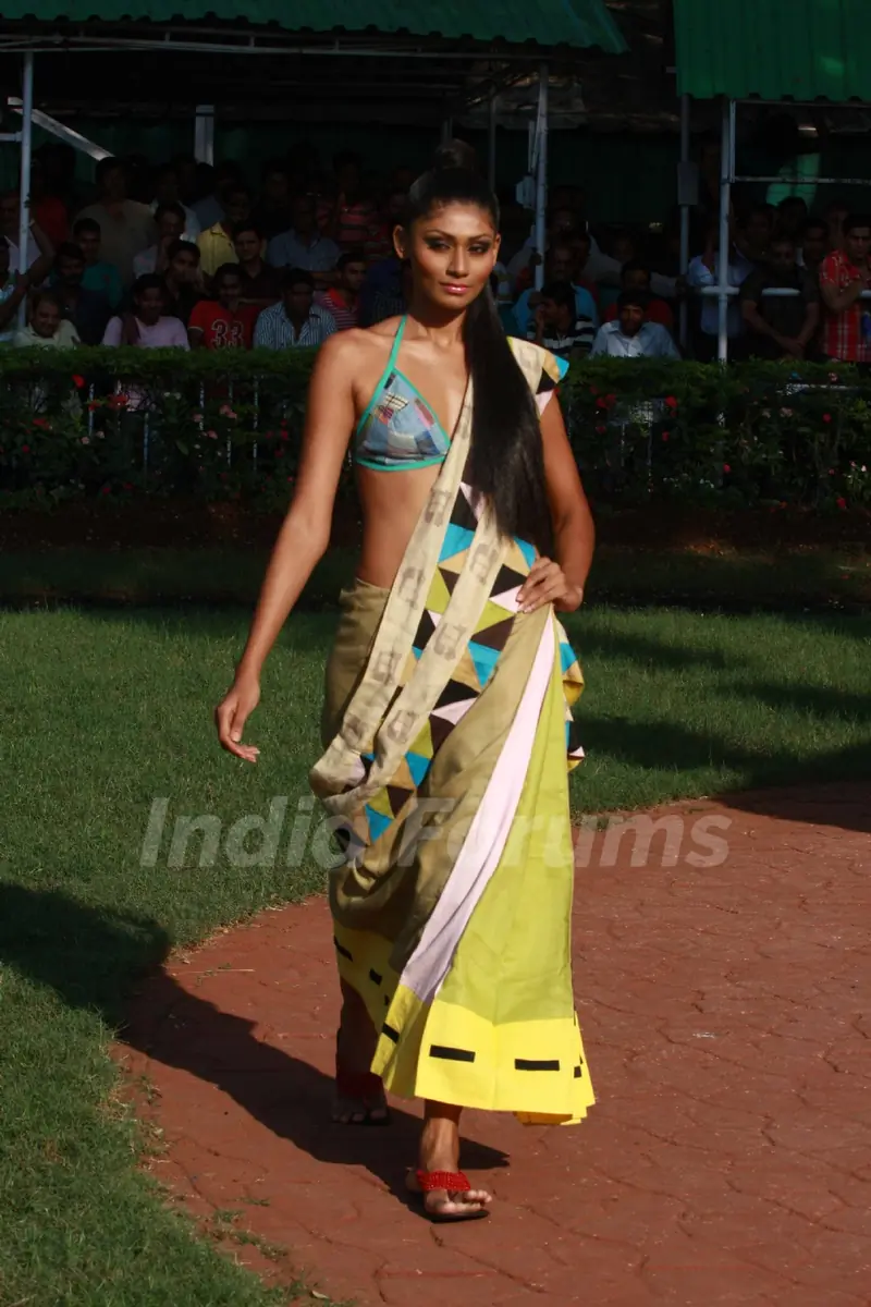Model at Gitanjali Juvenile Million Race at Mahalaxmi Race Course in Mumbai