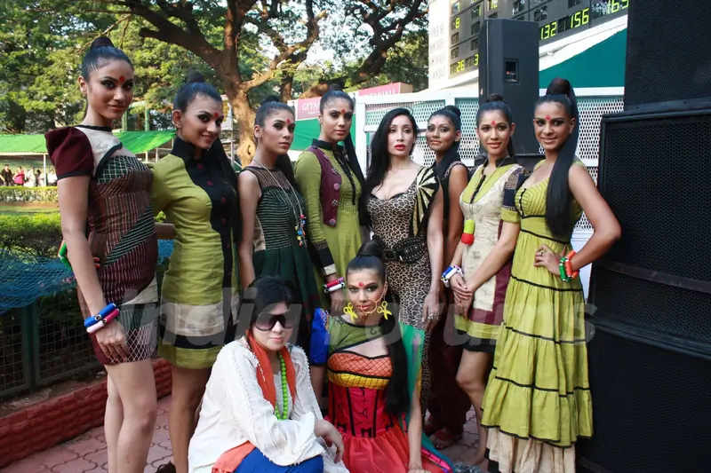 Sofia Hayat with models at Gitanjali Juvenile Million Race at Mahalaxmi Race Course in Mumbai