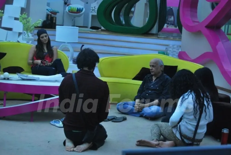 Mahesh Bhatt has a convesration with the constentant in Bigg Boss house
