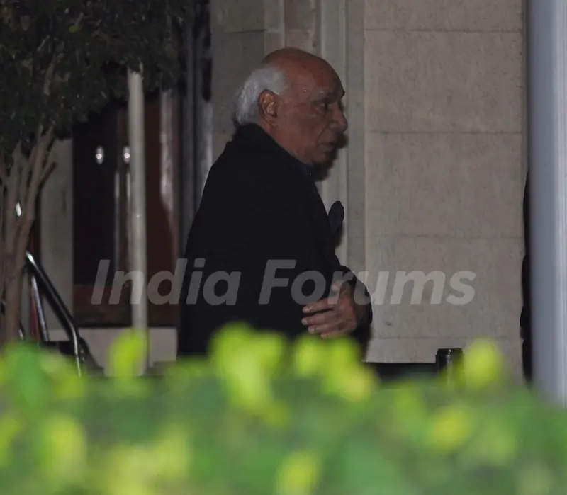 Yash Raj Chopra grace Tom Cruise welcome party at Taj Mahal Hotel, colaba