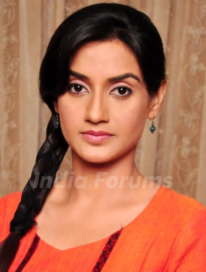 Rati Pandey in tvshow Hitler Didi