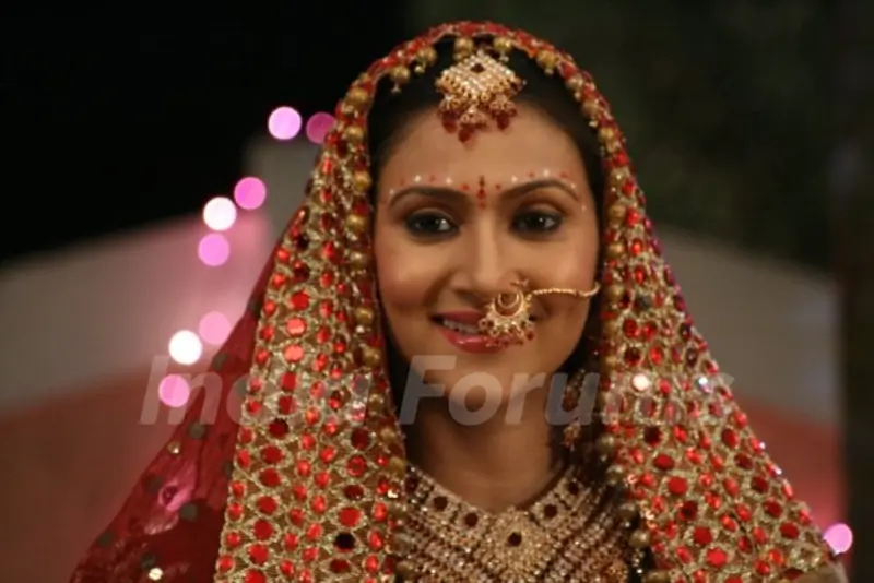 Rishina Kandhari as bride