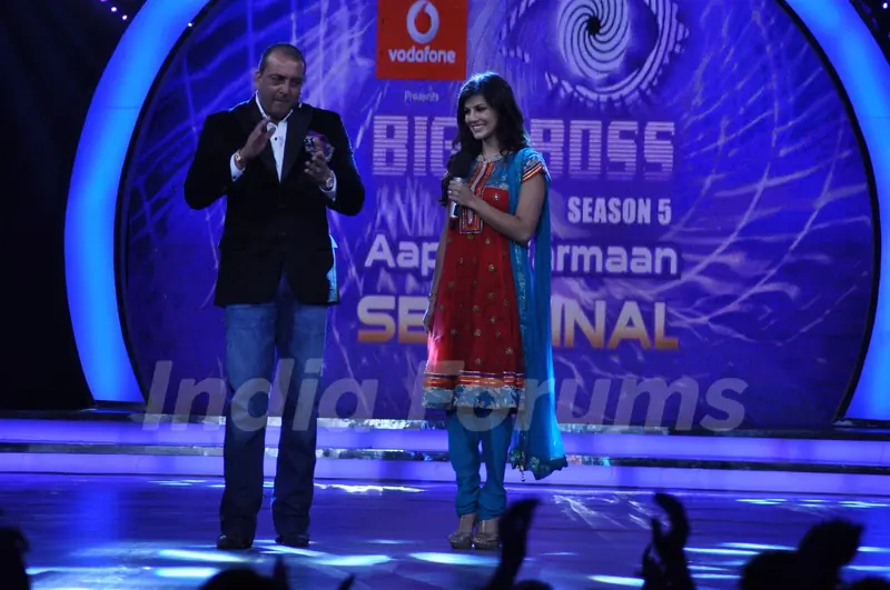 Sanjay Dutt with Sunny Leone on the sets of Bigg Boss Season 5