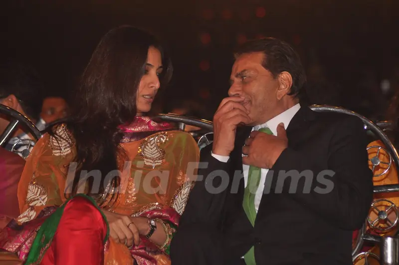 Tabu and Dharmendra at police show Umang