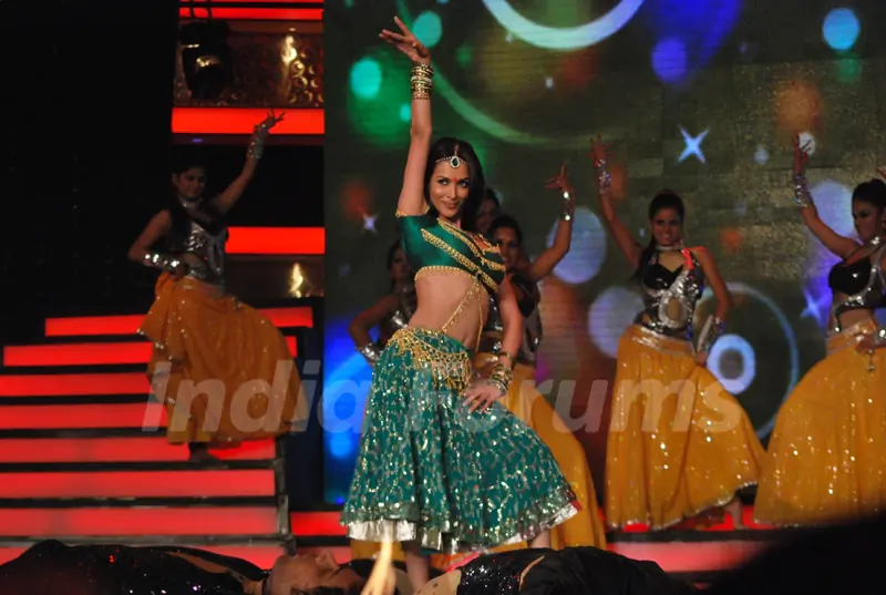 Malaika Arora Khan performance at Grand Finale of Bigg Boss Season 5