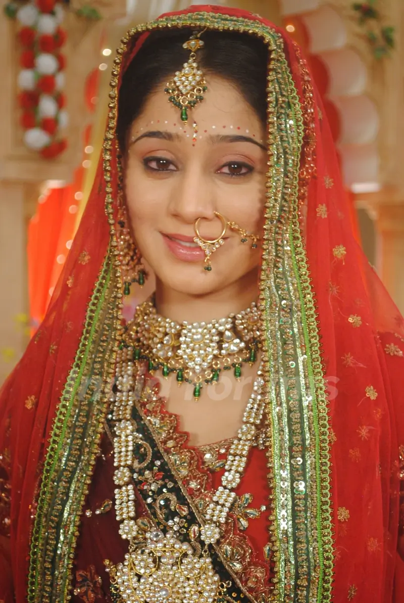 Soumya Seth as Navya in bridal attire