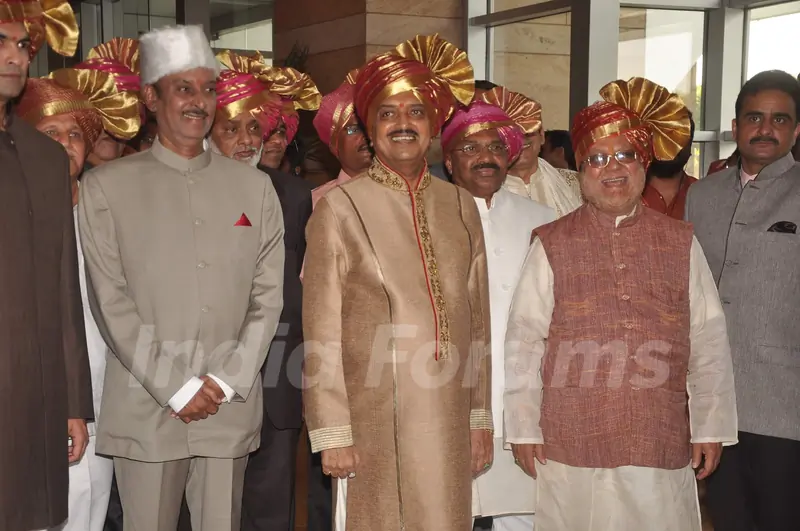 Vilasrao Deshmukh grace Ritesh Deshmukh & Genelia Dsouza wedding bash