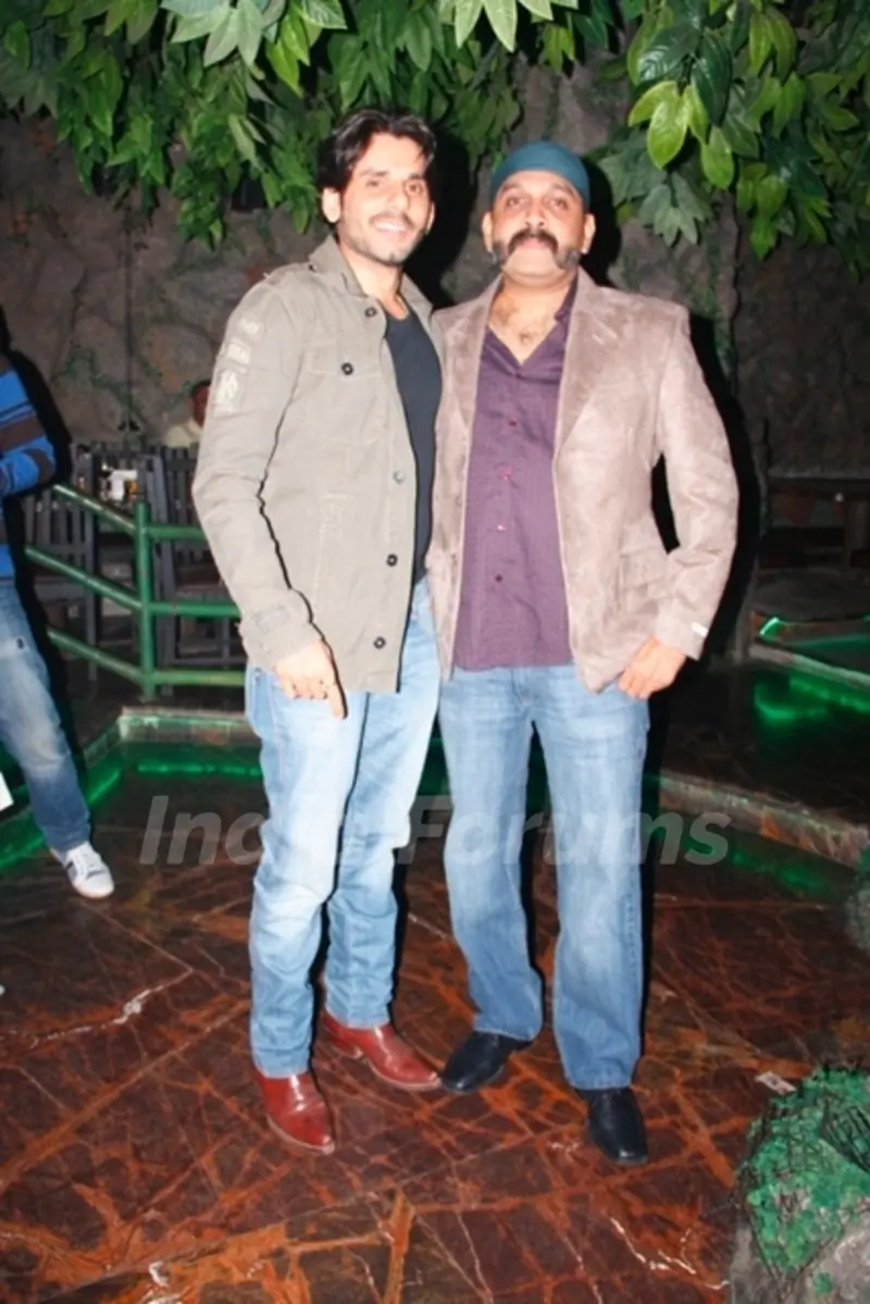 Producer Siddarth Kumar Tewary threw a get together for the cast and crew of Navya