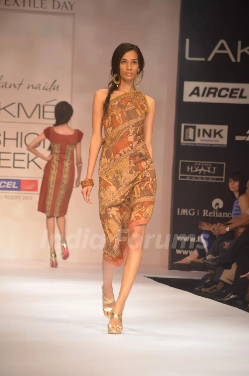 Model on the ramp for designer Shashikant Naidu on Lakme Fashion Week day 3 in Mumbai.