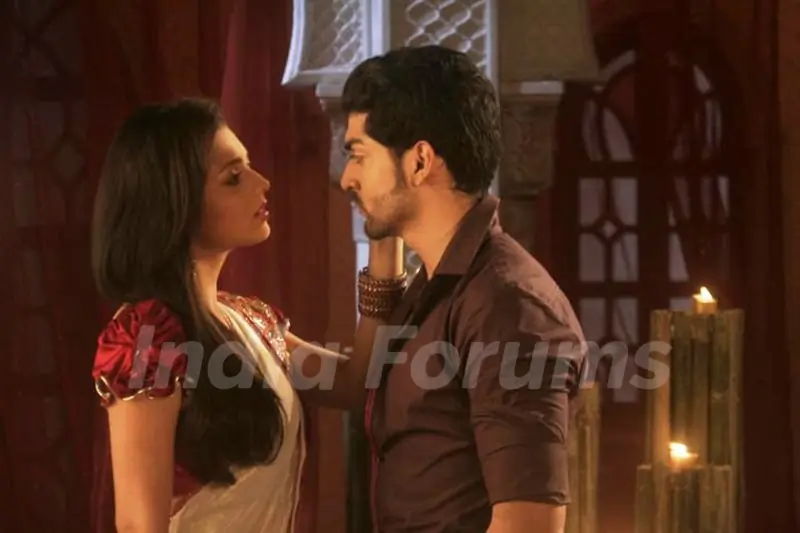 Gurmeet Choudhary & Drashti Dhami