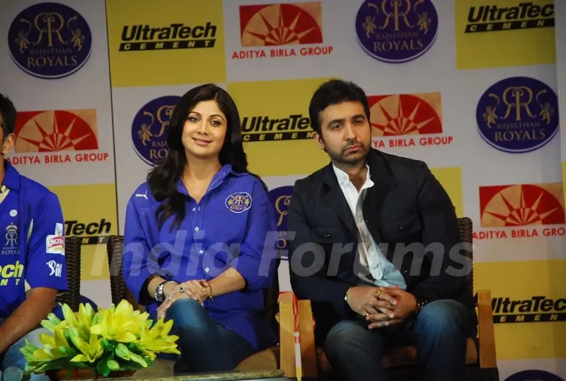 Shilpa Shetty and Rahul Dravid during the unveiling of the Rajasthan Royals Jersey at JW Marriott Hotel in Mumbai