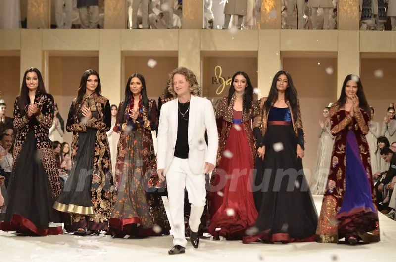 Model on the ramp for designer Rohit Bal on Lakme Fashion Week day 5 in Mumbai. .