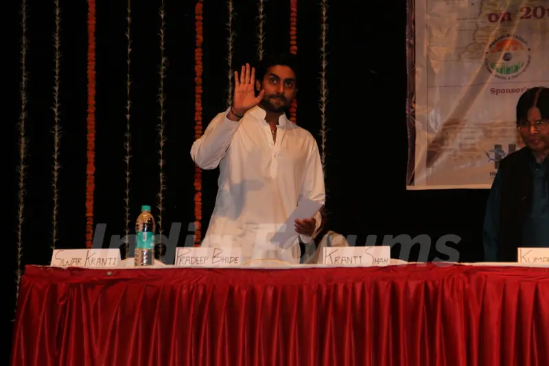 Abhishek Bachchan at MCHI Awards