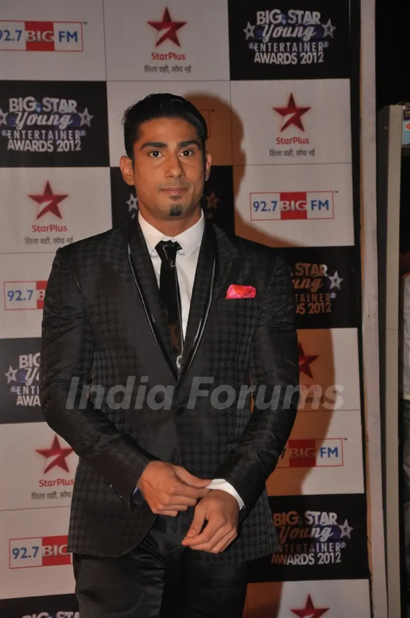 Prateik Babbar at BIG STAR Young Entertainer Awards 2012