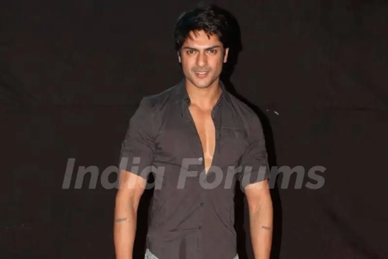 Ashish Kapoor at CID veerta Awards