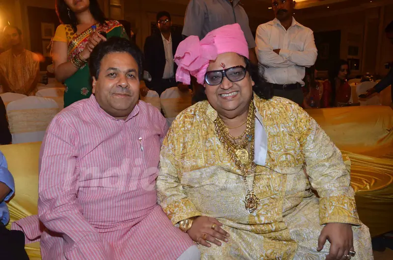 Rajiv Shukla with Bappi Lahiri at Bappa Lahiri and Taneesha Verma wedding in Mumbai. .