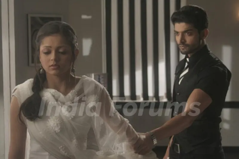 Gurmeet Choudhary & Drashti Dhami