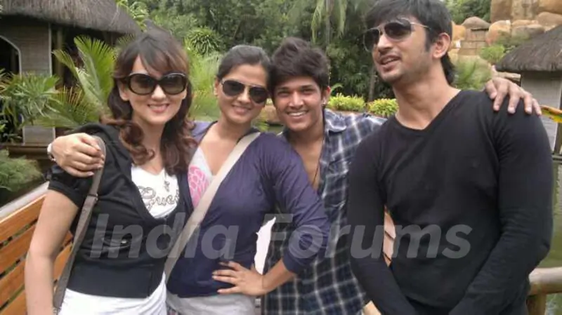Sushant Singh Rajput, Mayuresh Wadkar, Kratika Sengar, Gunjan Walia At Mauritius