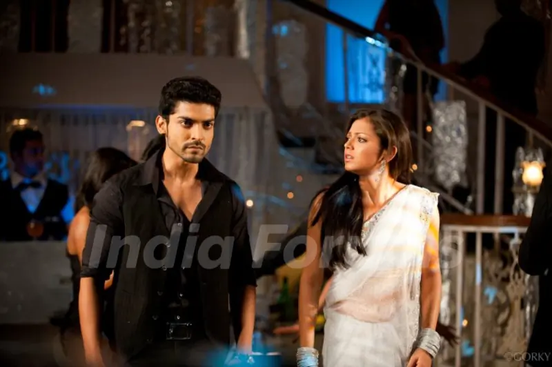 Drashti Dhami & Gurmeet Choudhary