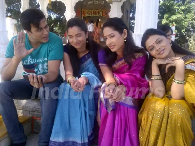 Ankita Lokhande, Anurag Sharma, Priya Marathe and Prarthana Behere