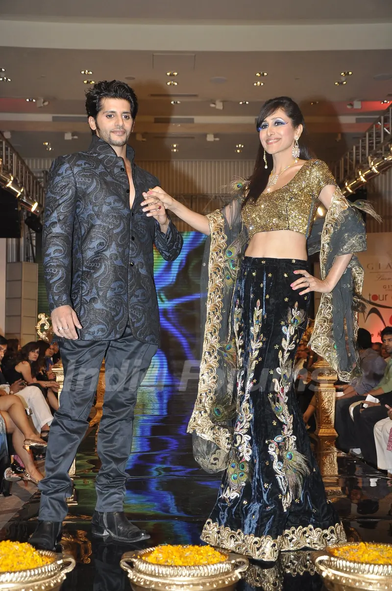 Karanvir Bohra with wife Teejat Sidhu