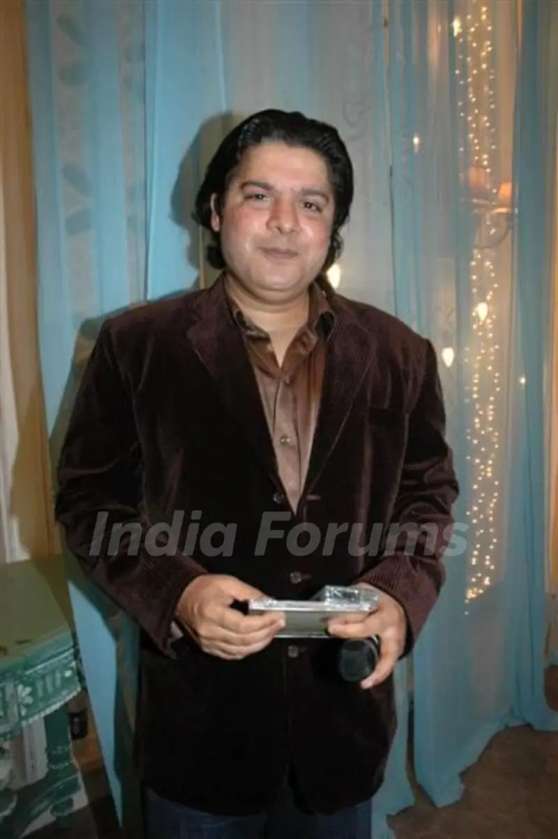 Sajid Khan