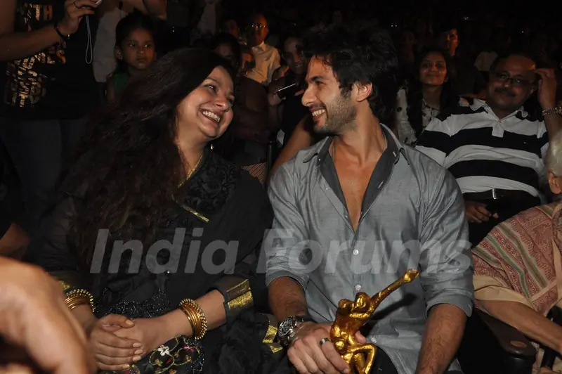Shahrukh & Shahid attend Shiamak Davar's Summer Funk 2012
