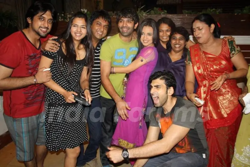 The cast and crew of Iss Pyaar Ko Kya Naam Doon? celebrating their one year anniversary