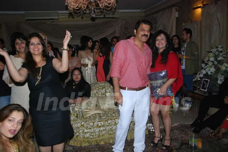 Kiran Bawa at Mika Singh's Birthday Bash