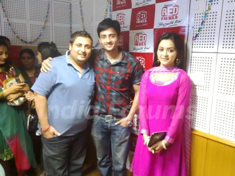 Rageeni Nandwani and Mukul Harish visits Red FM Studio