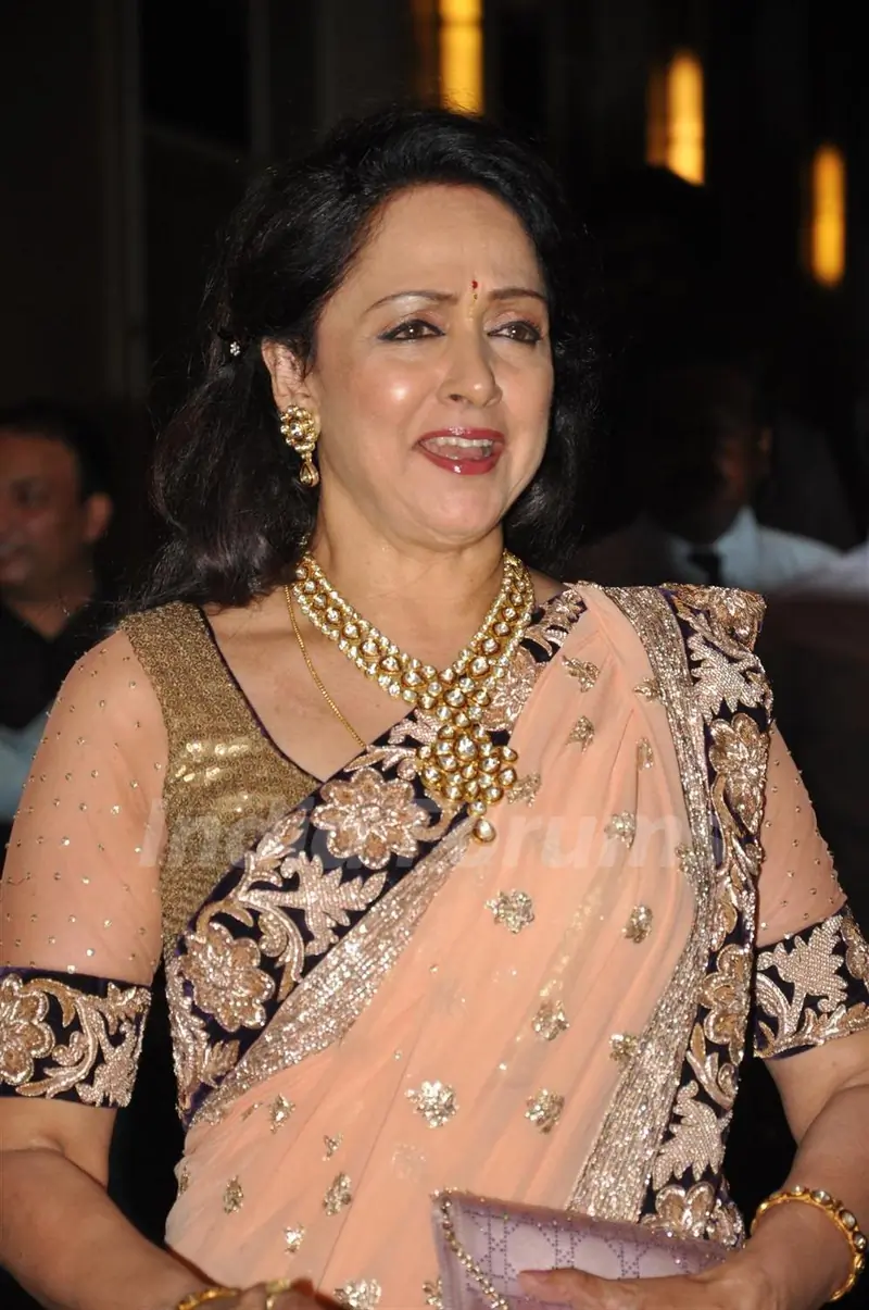 Esha Deol Sangit Ceremony