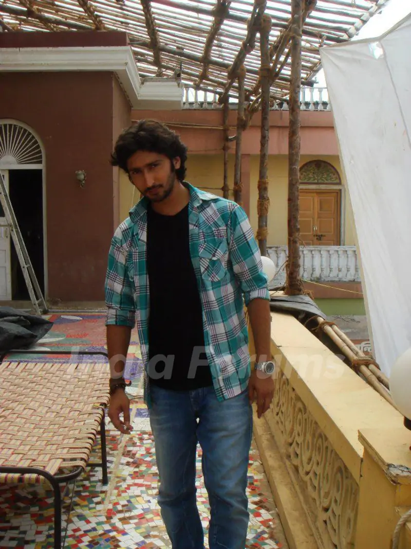 Kunal Karan Kapoor Photos (Page 3), image size:800x1067