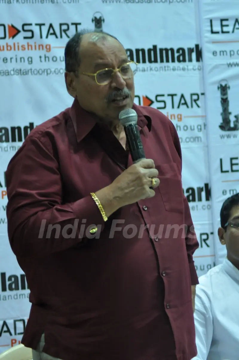 Naseeruddin Shah and Michael Ferreira launch A Bolt Of Lightening by Satyen Nabar