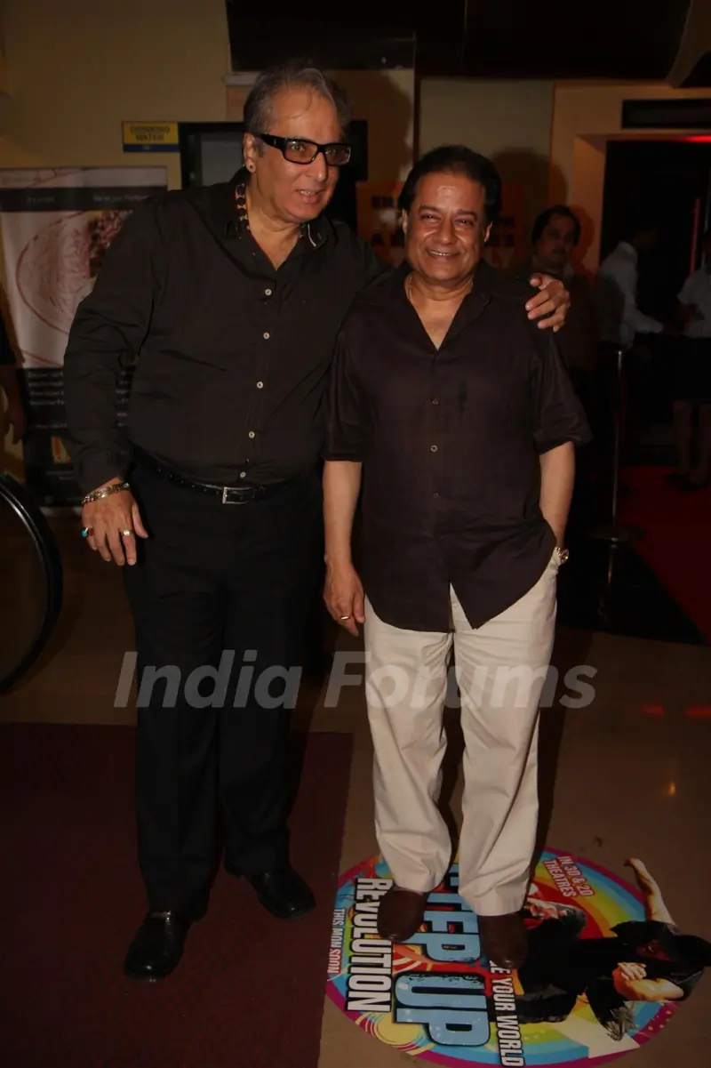 Aditya Raj Kapoor and Anup Jalota at Premiere of 'Challo Driver'