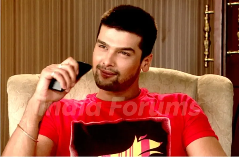 Kushal Tandon as Virat