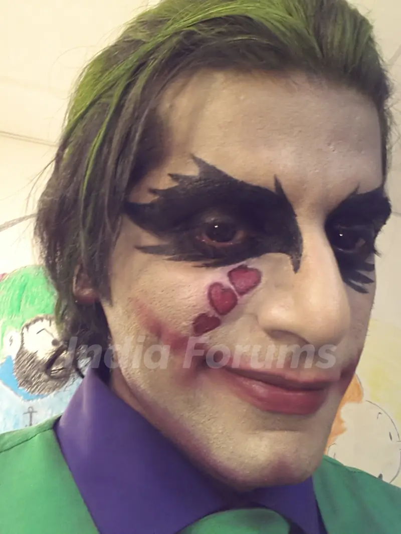 Viraj (Karanvir Bohra) as Joker