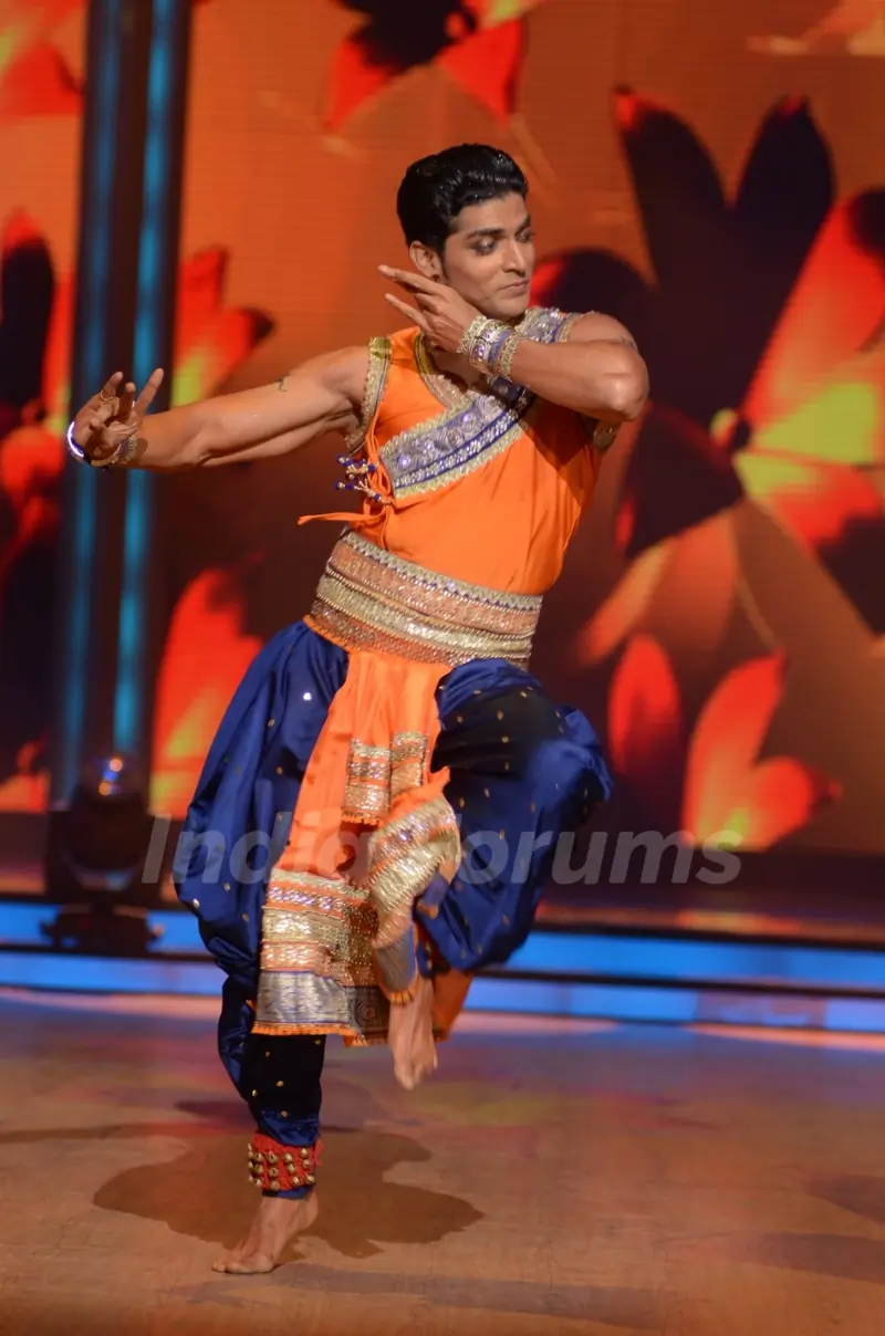Gurmeet Choudhary in Jhalak Dikhhla Jaa 3