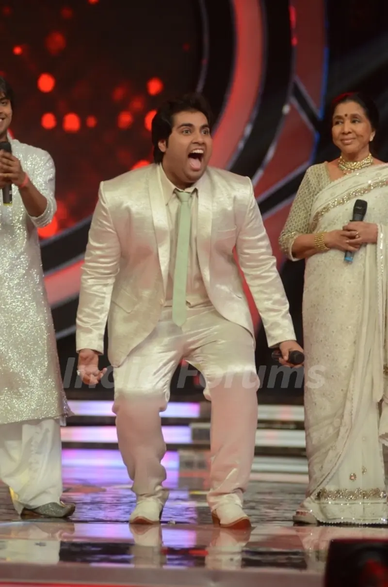 Indian Idol 6 Winner Vipul Mehta at 'Indian Idol 6' Finale. .